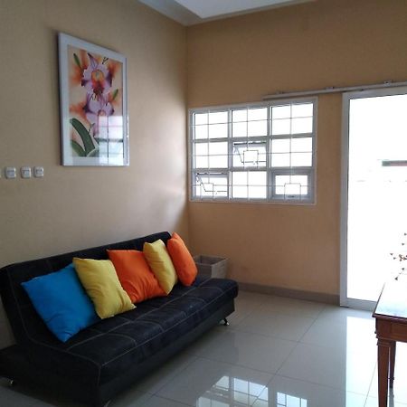 De' Green Cibubur ภายนอก รูปภาพ